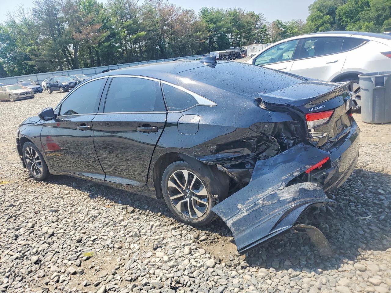 2019 Honda Accord Lx - Фото 2