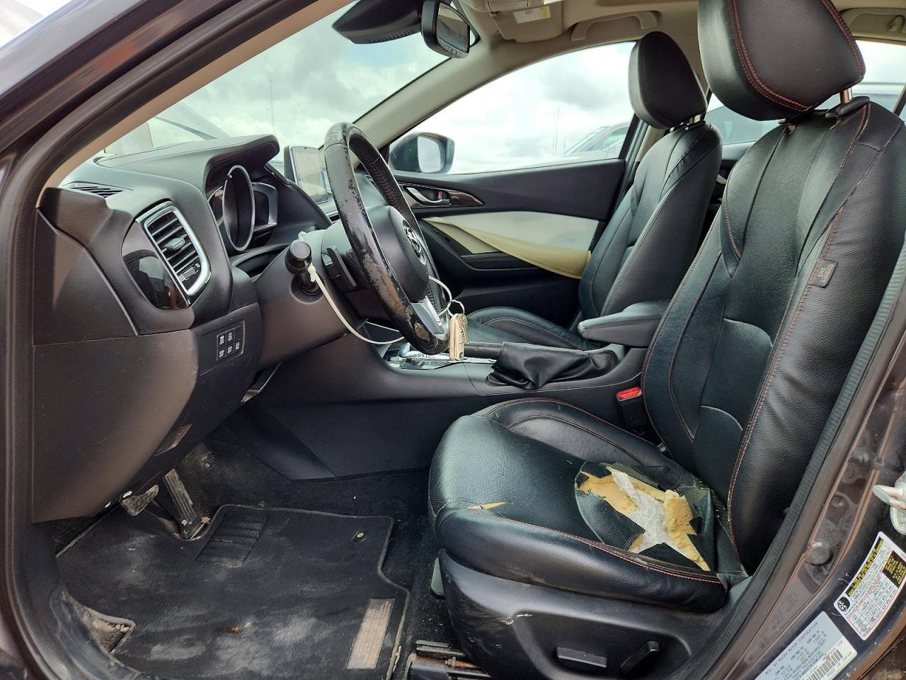 2015 Mazda 3 Grand Touring - Image 7