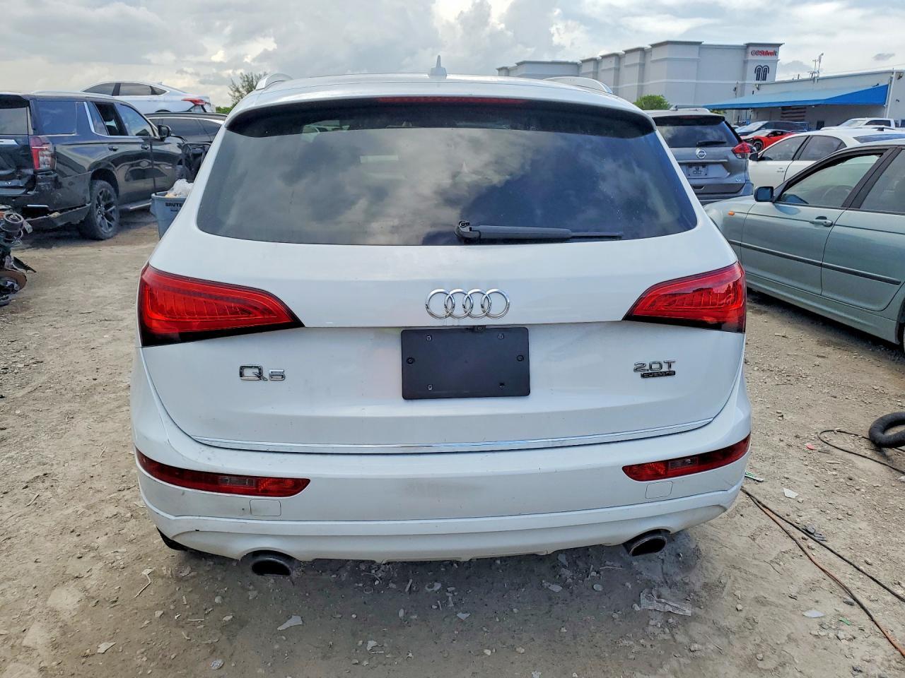 2016 Audi Q5 Premium - Image 6