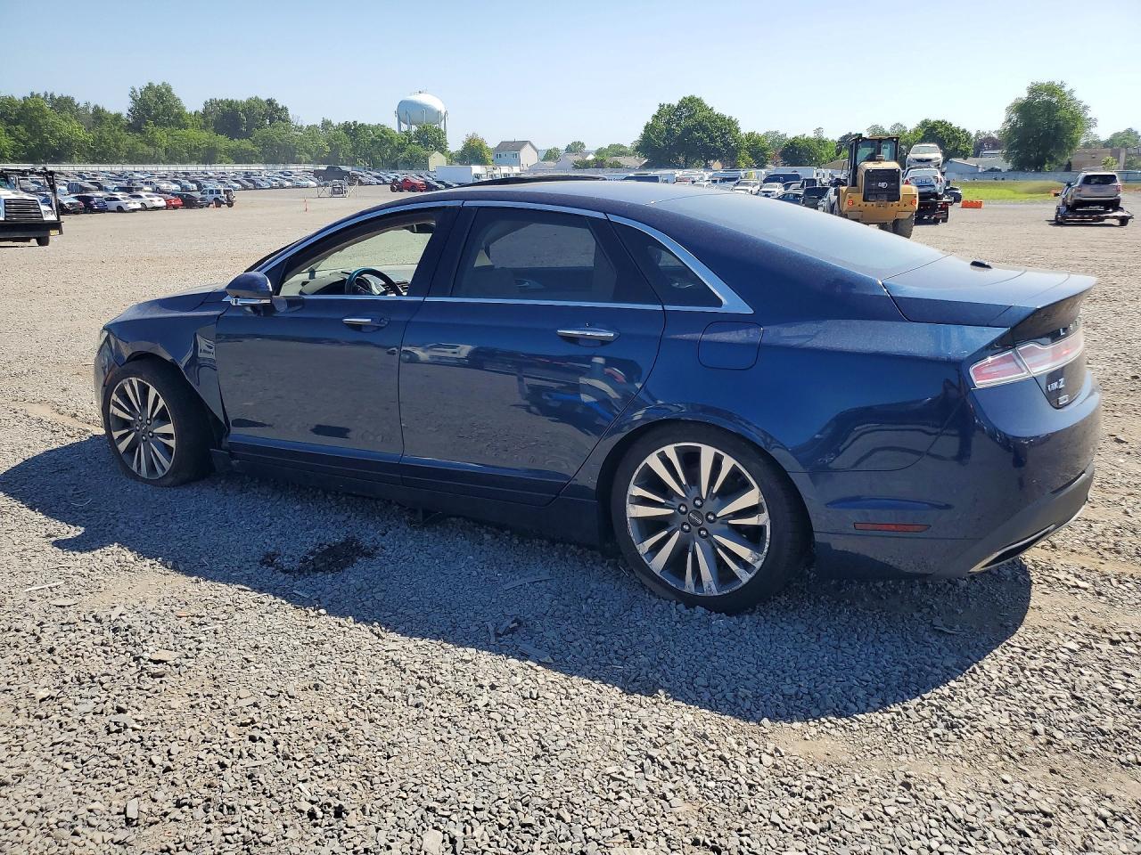 2019 Lincoln Mkz - Image 2