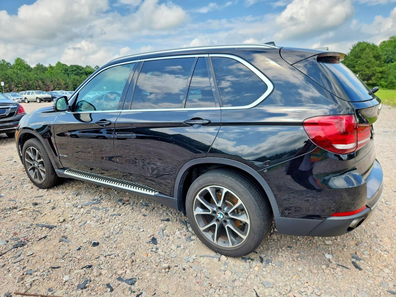 2016 BMW X5 xDrive35I - Фото 2