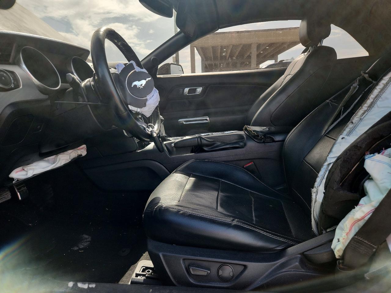 2020 Ford Mustang - Image 7