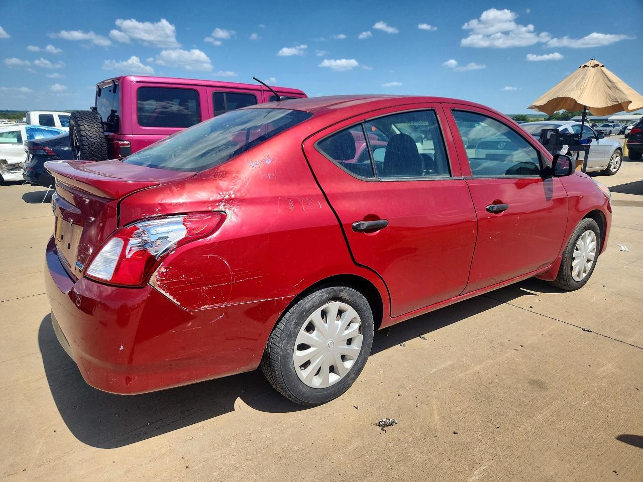 2015 Nissan Versa 1.6 S Plus - Фото 3