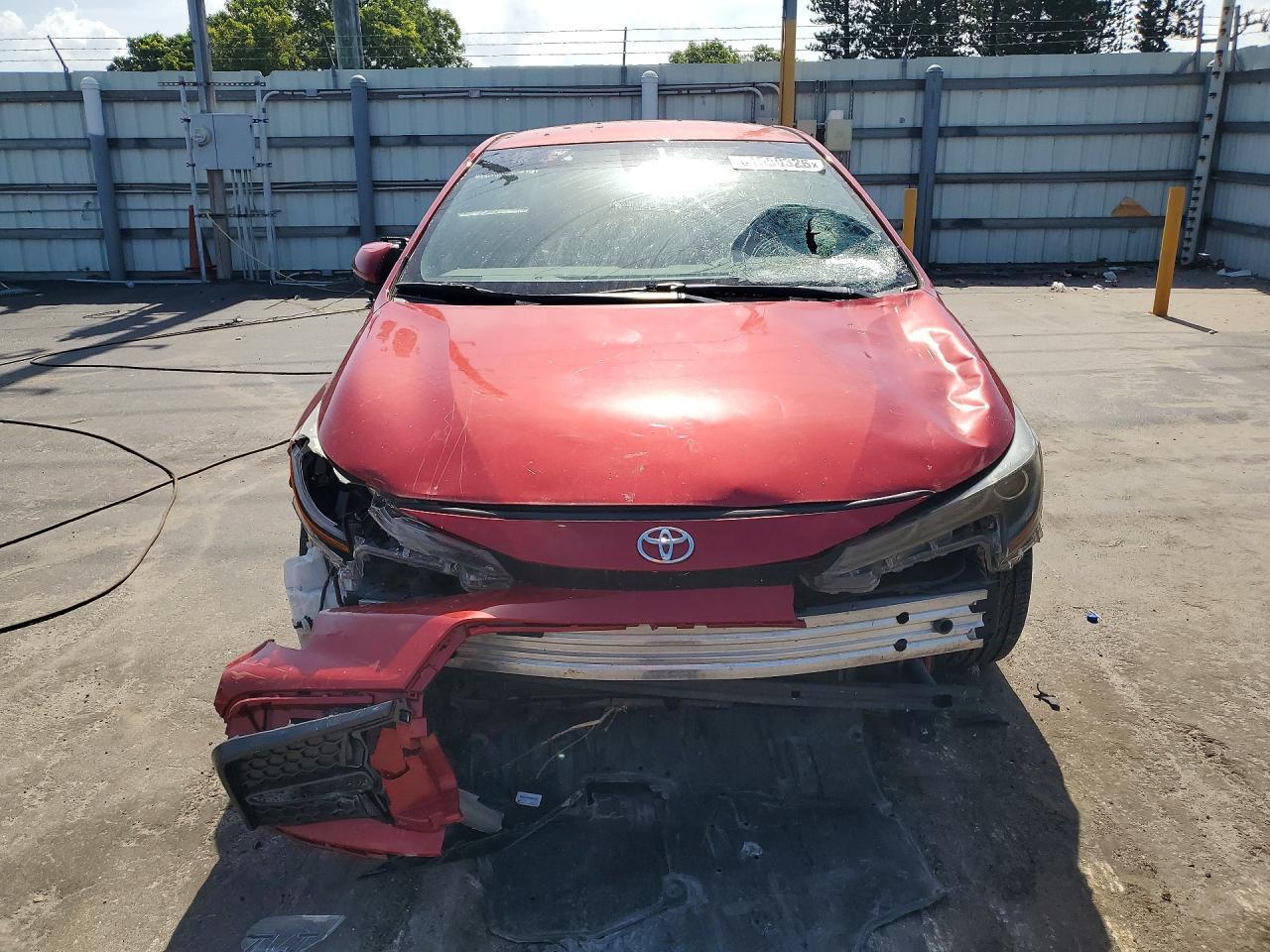 2020 Toyota Corolla Se - Фото 5