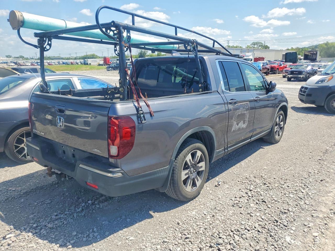 2019 Honda Ridgeline Rtl - Image 3
