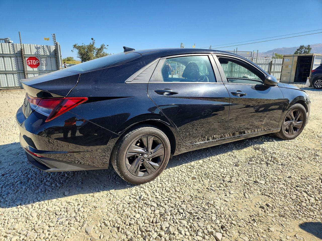 2021 Hyundai Elantra Sel - Image 3