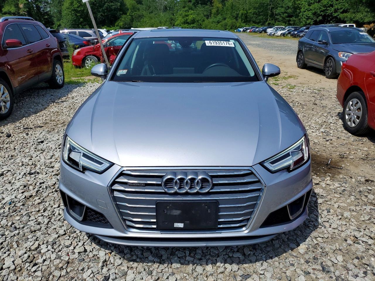 2019 Audi A4 Premium Plus - Фото 5