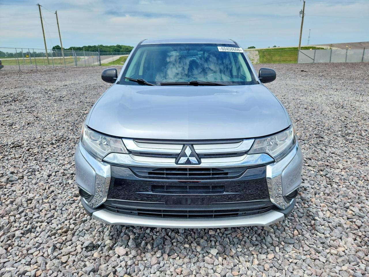 2017 Mitsubishi Outlander Es - Фото 5