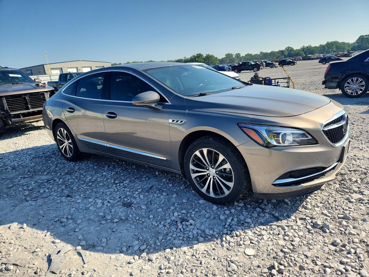 2017 Buick Lacrosse Essence - Фото 4