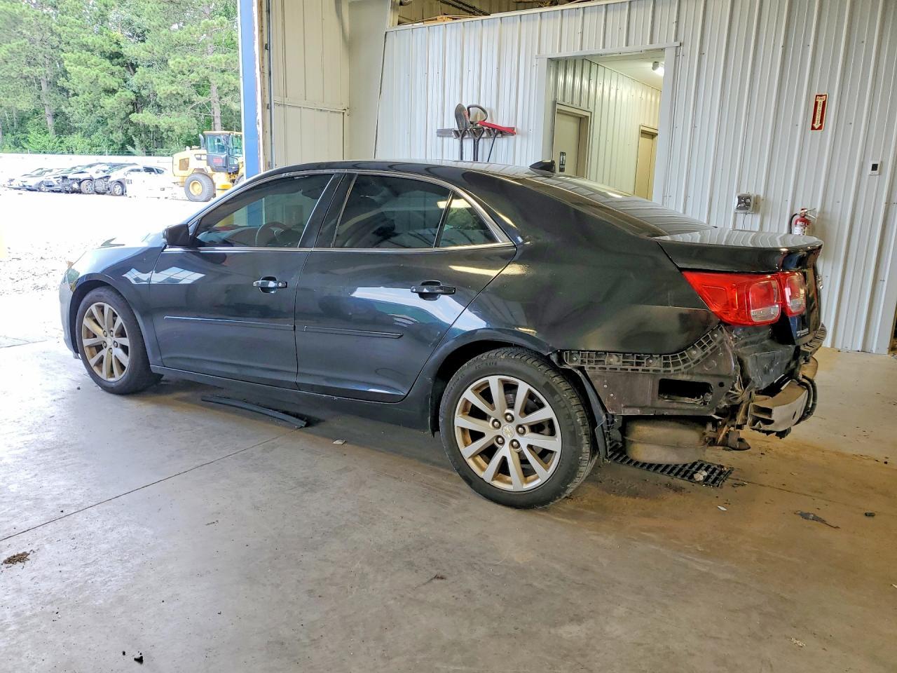 2013 Chevrolet Malibu 2Lt - Фото 2