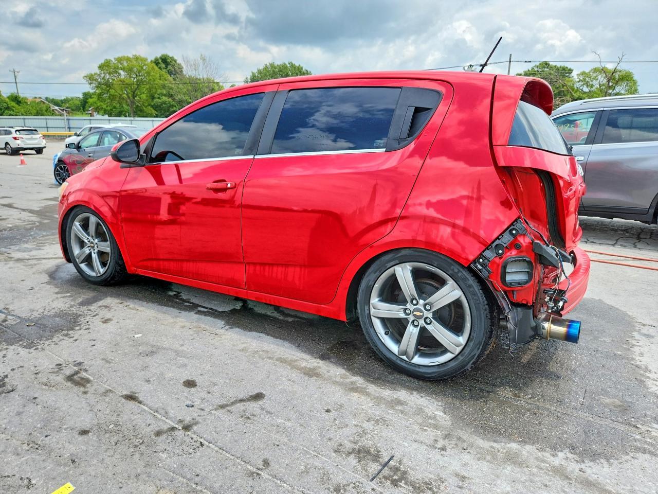 2013 Chevrolet Sonic Rs - Image 2