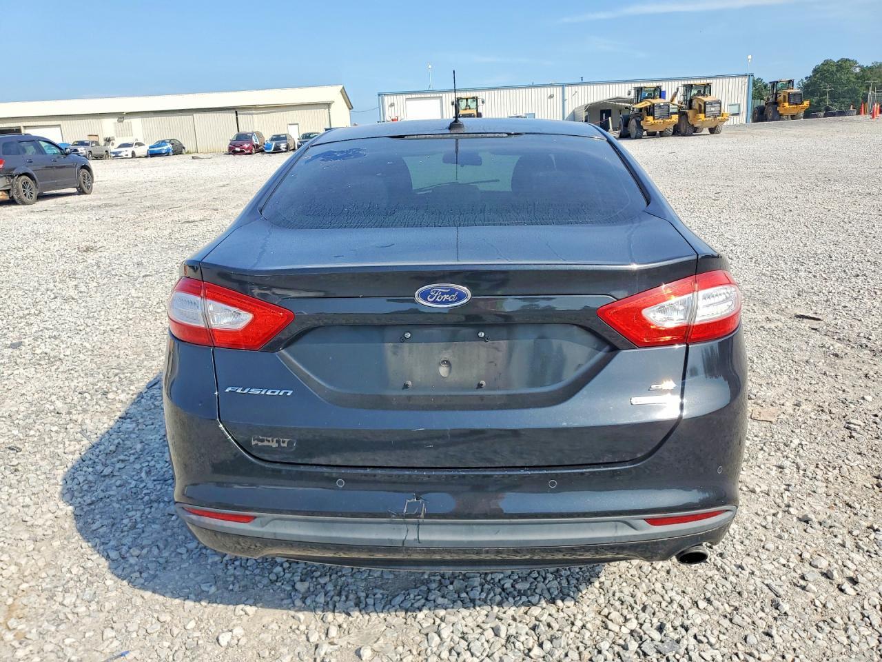 2013 Ford Fusion Se - Фото 6