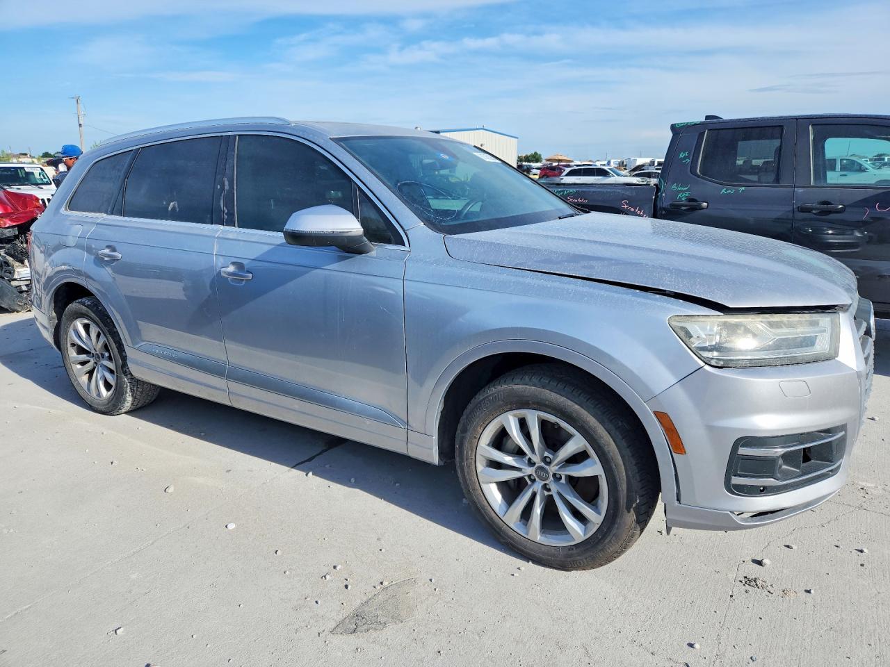 2019 Audi Q7 Premium - Image 4