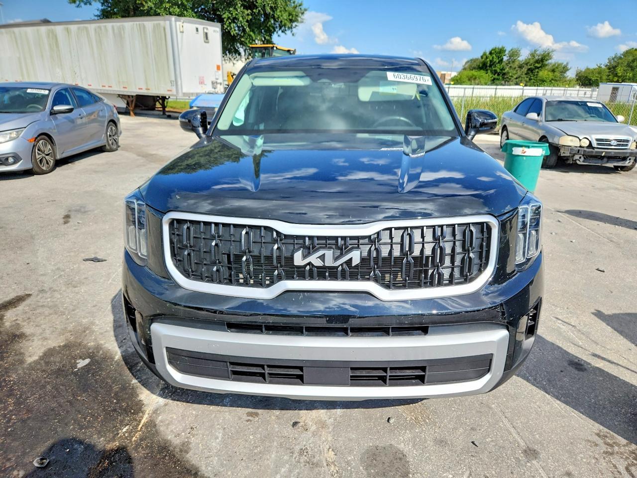 2024 Kia Telluride Lx - Image 5