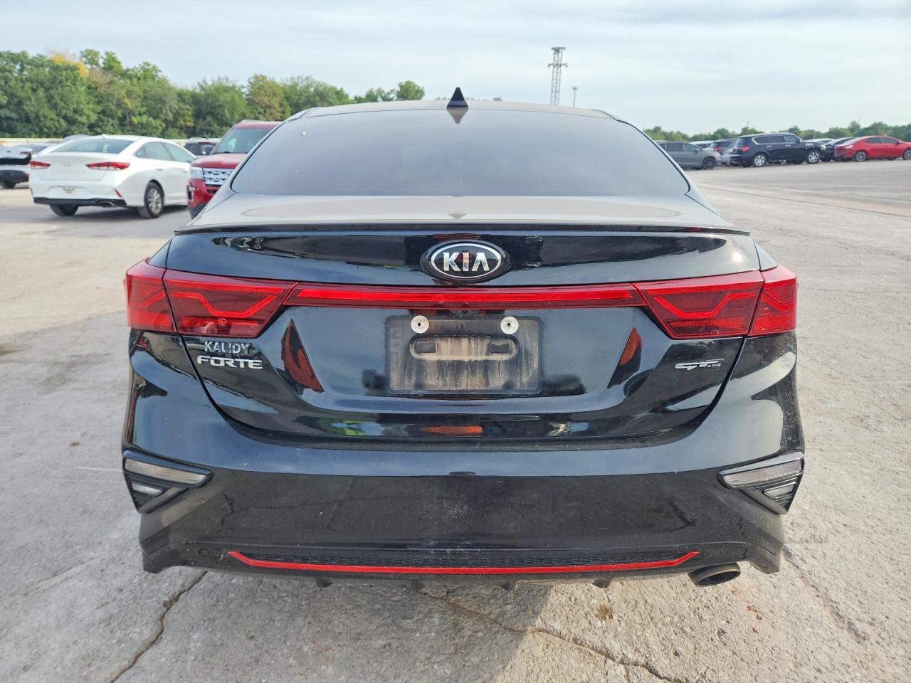 2020 Kia Forte Gt Line - Фото 6