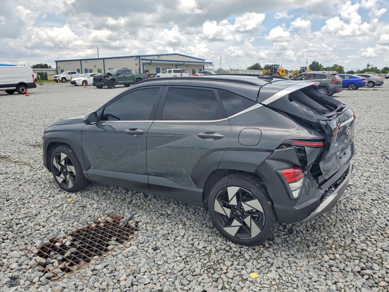2026 Hyundai Kona Limited - Фото 2
