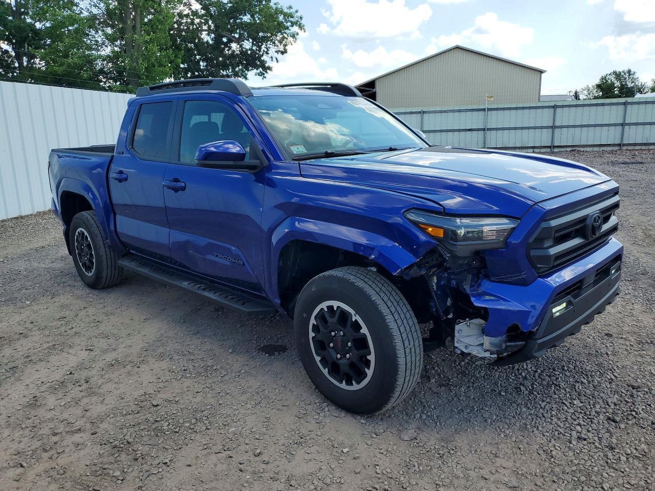 2025 Toyota Tacoma Double Cab - Image 4