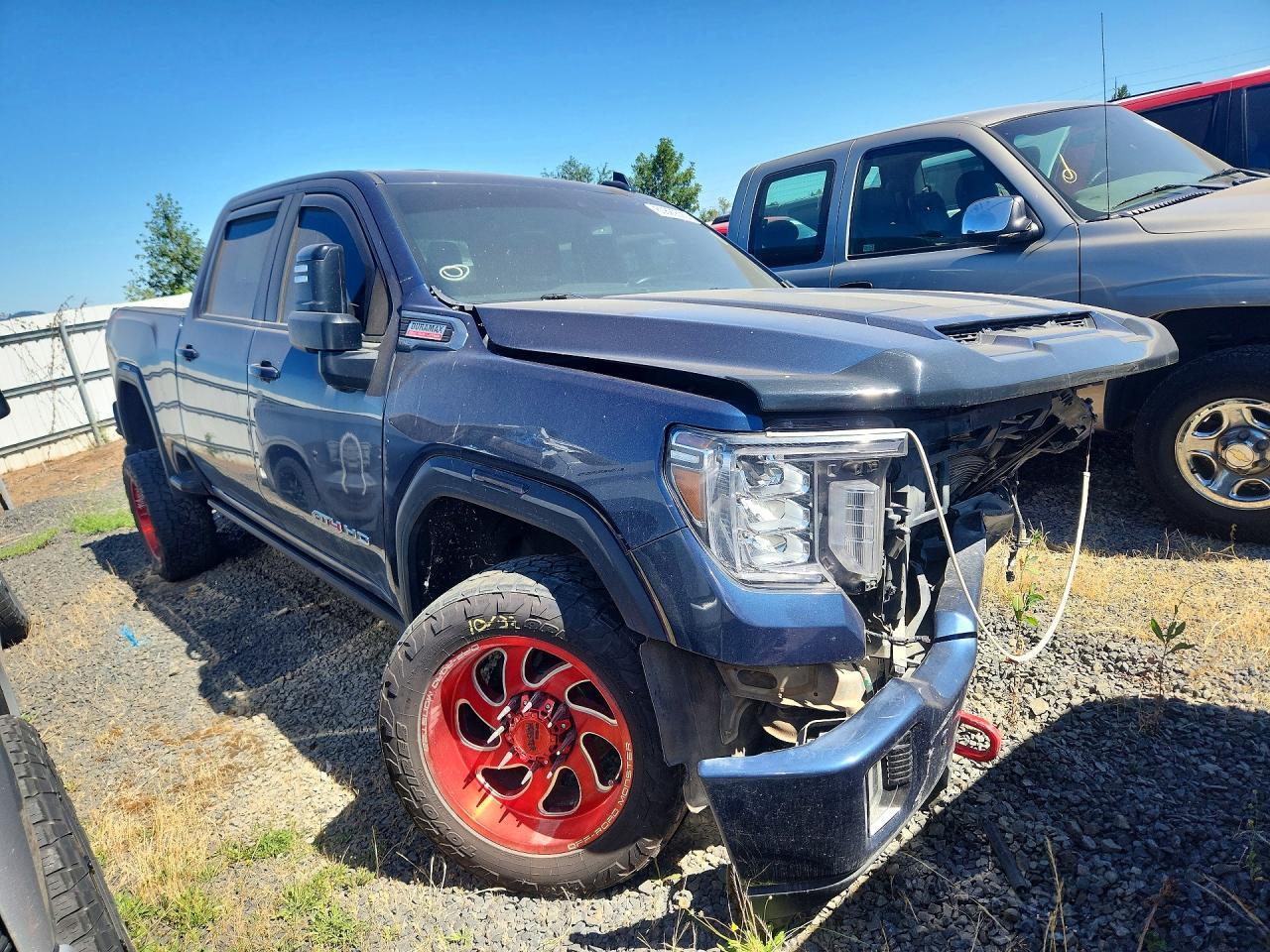 2022 GMC Sierra K2500 At4 - Фото 2