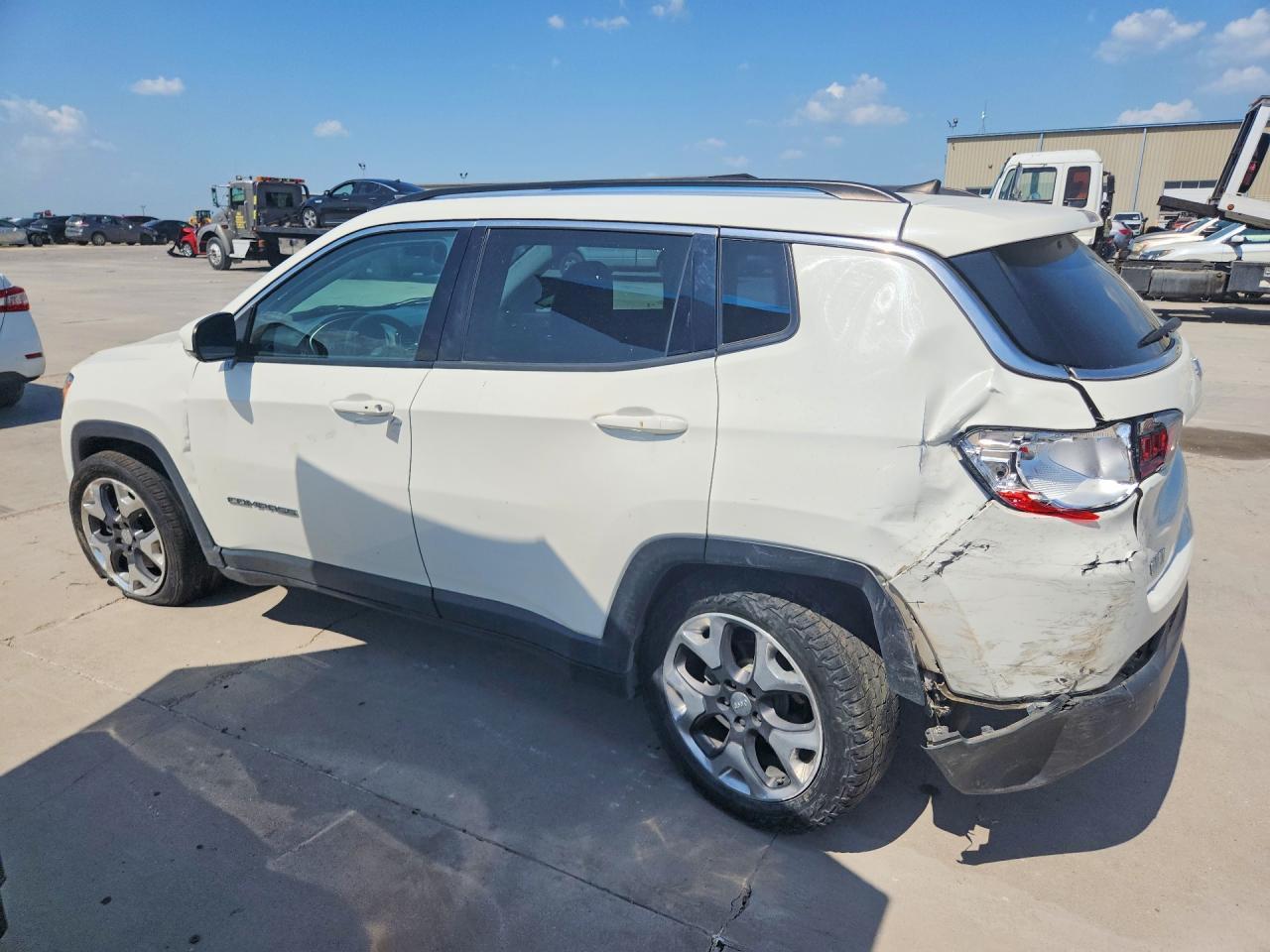 2019 Jeep Compass Limited - Фото 2