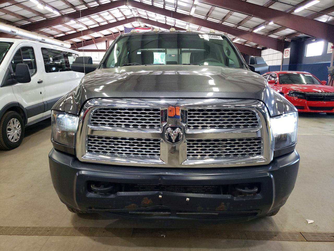 2014 Ram 2500 St - Image 5