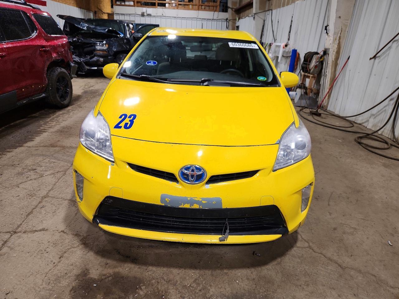 2012 Toyota Prius Two - Image 5