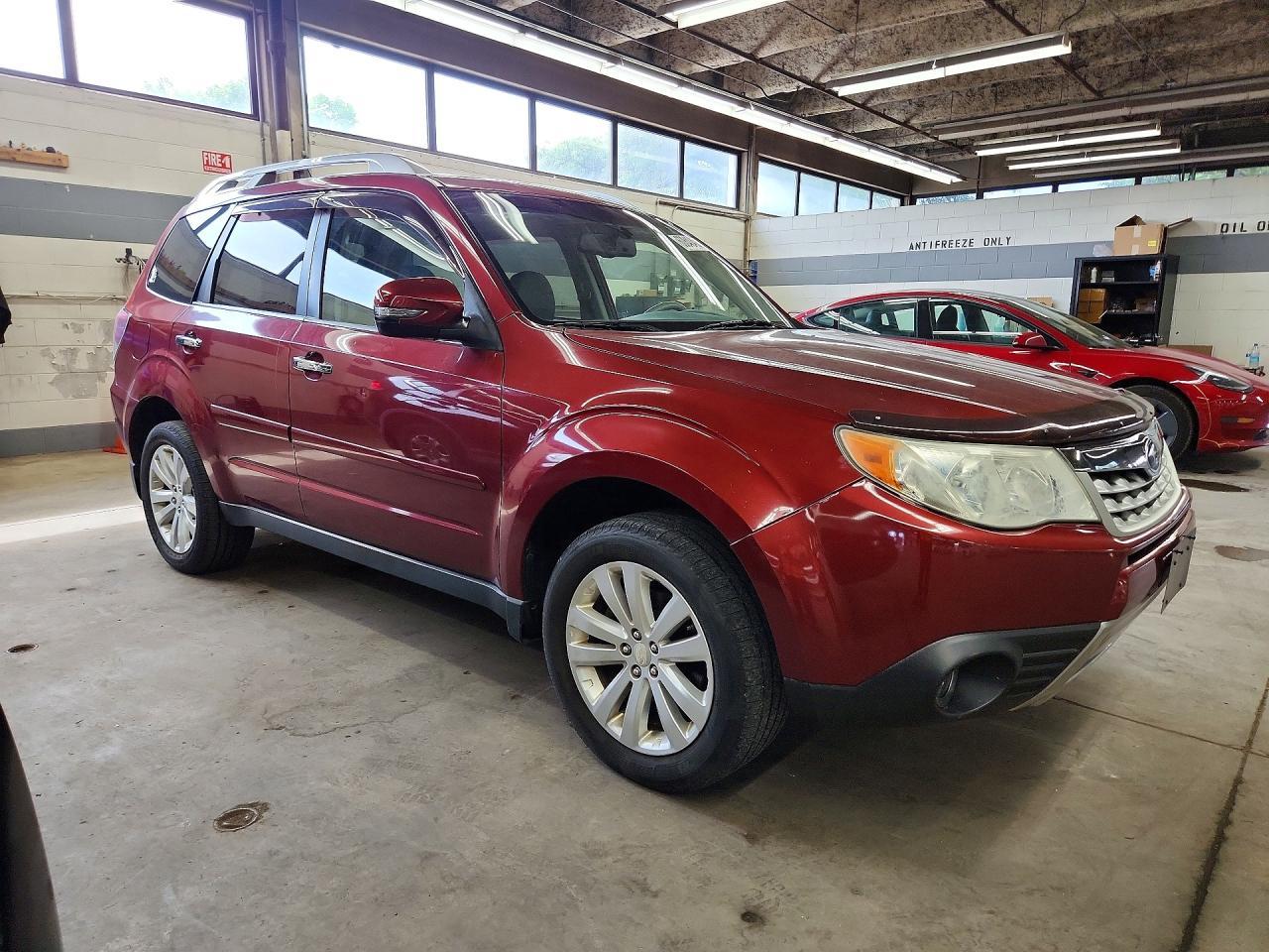 2012 Subaru Forester Touring - Фото 4