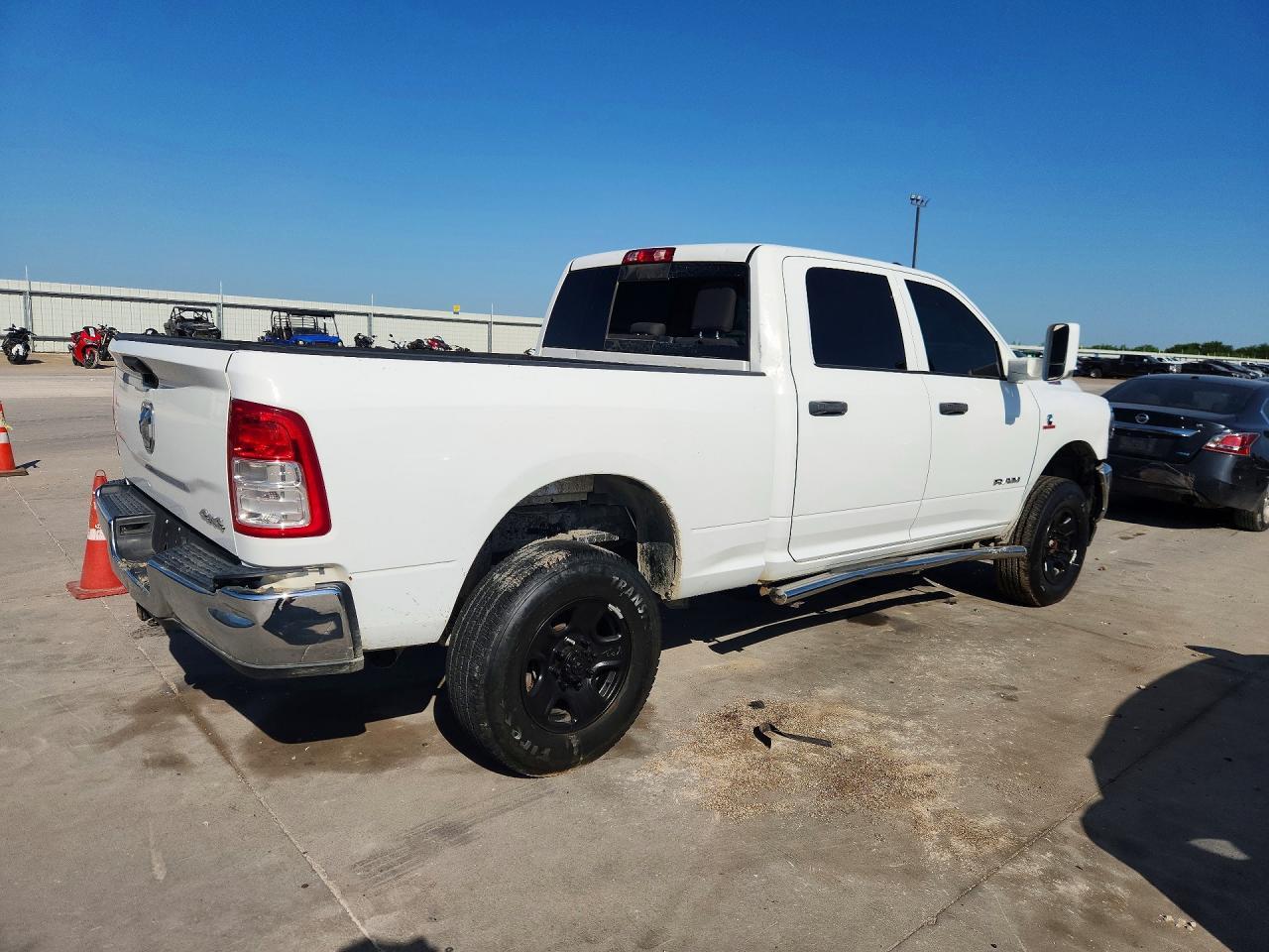 2019 Ram 2500 Tradesman - Image 3