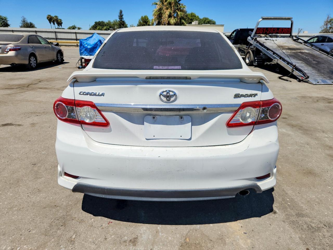 2013 Toyota Corolla S - Фото 6