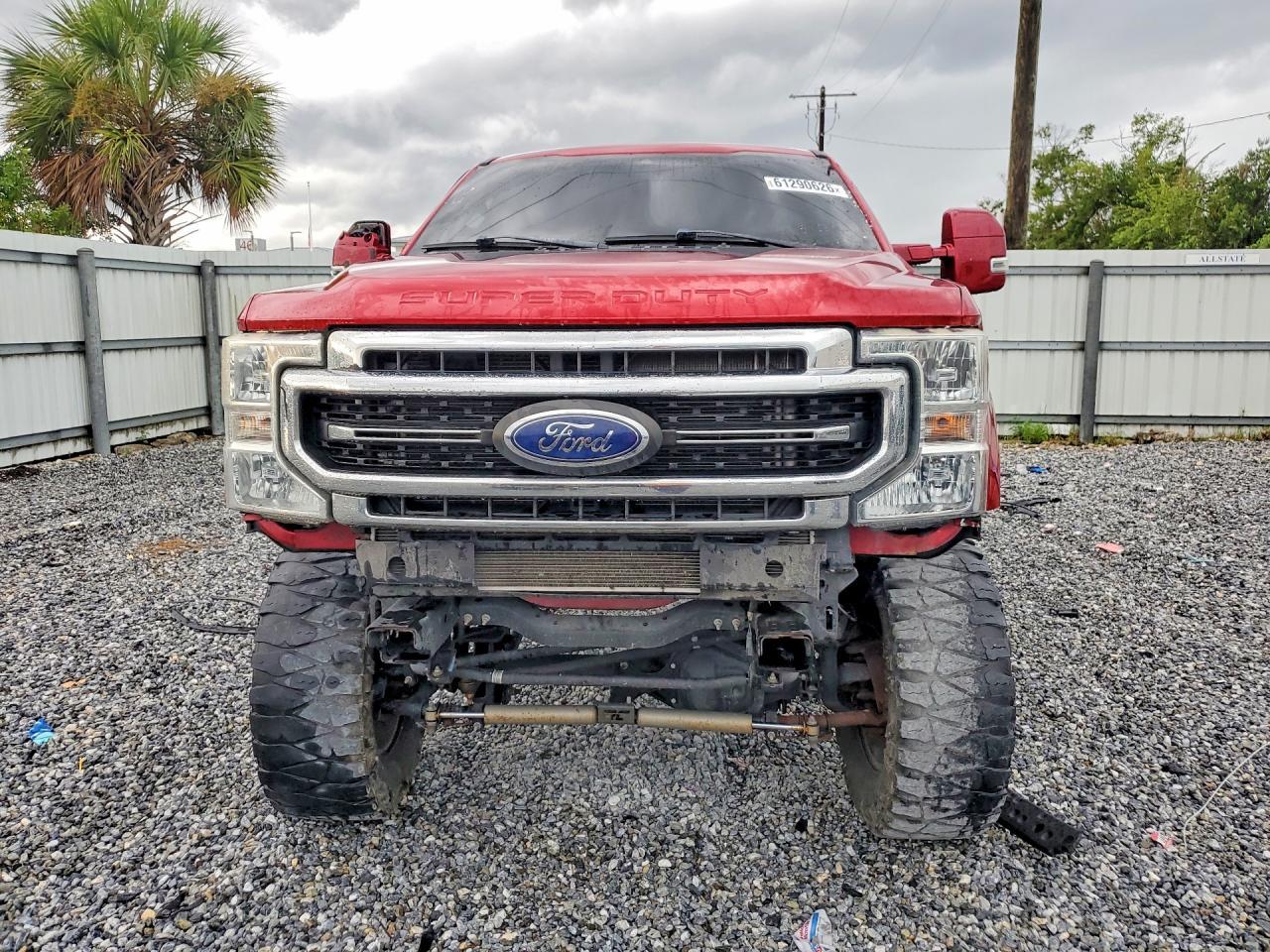 2022 Ford F250 Super Duty - Image 5
