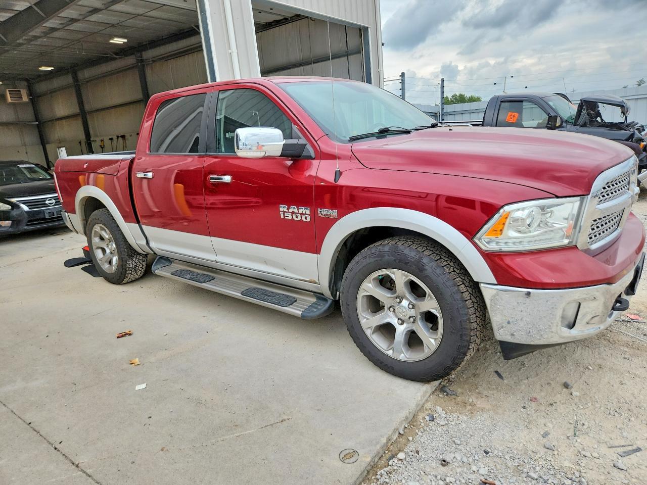 2014 Ram 1500 Laramie - Фото 4