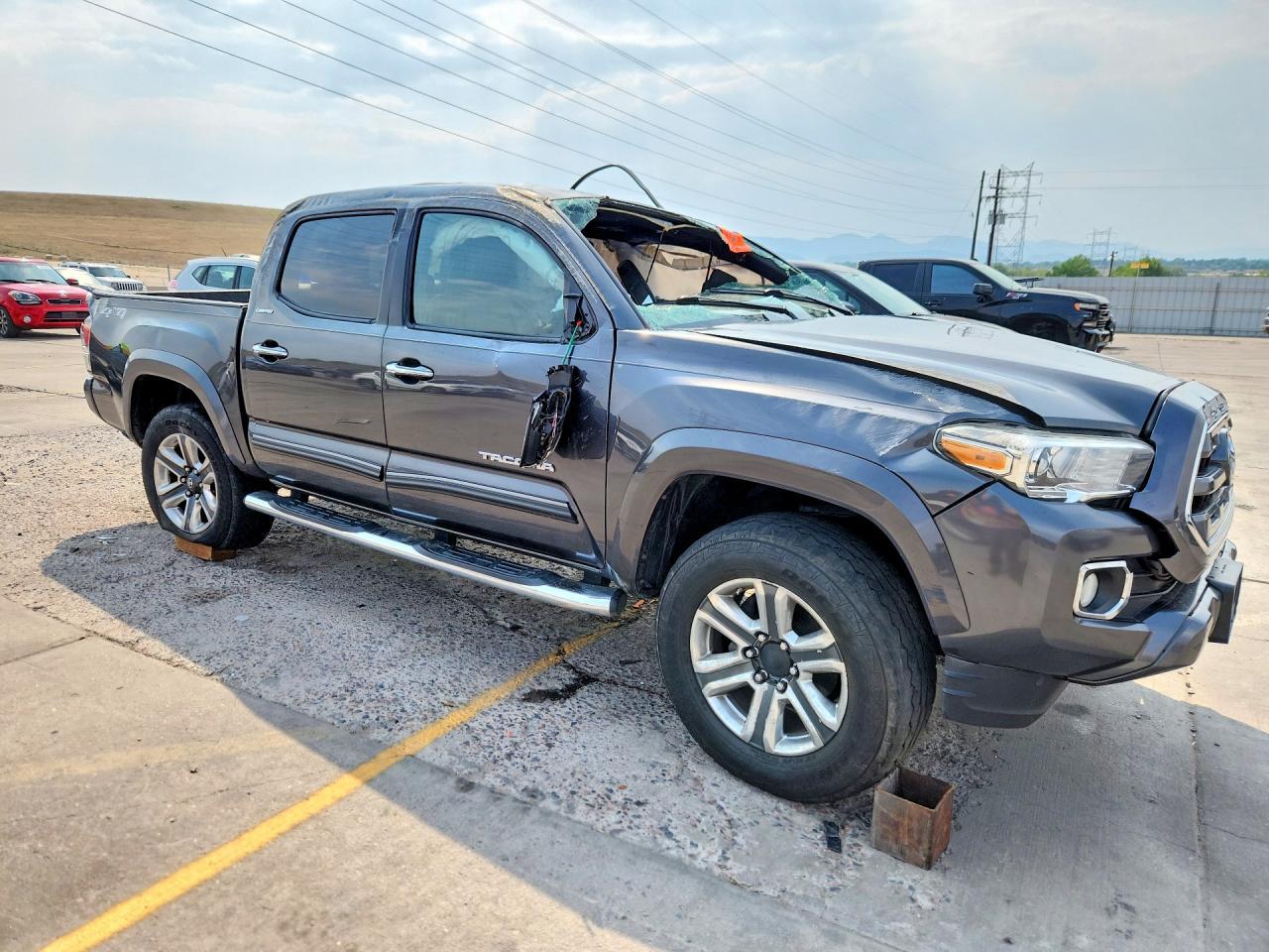 2016 Toyota Tacoma Limited - Фото 4