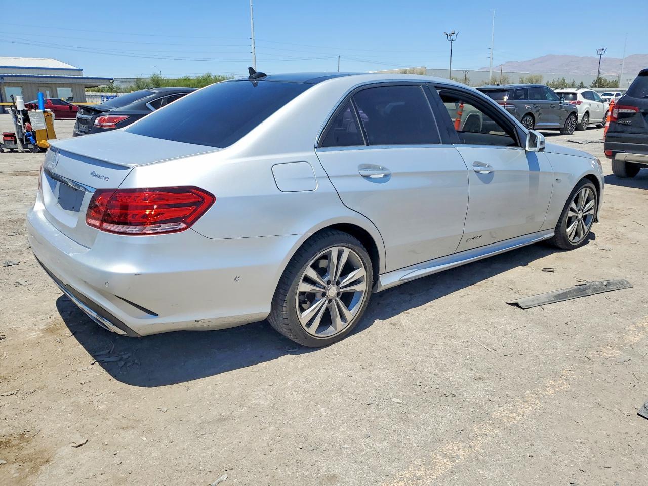 2016 Mercedes-Benz E 350 - Фото 3