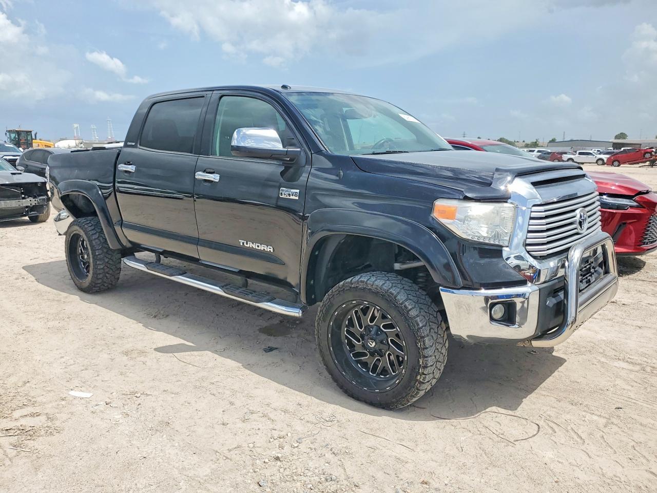 2016 Toyota Tundra Crewmax Limited - Image 4