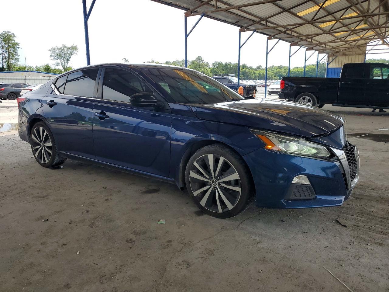 2020 Nissan Altima Sr - Фото 4