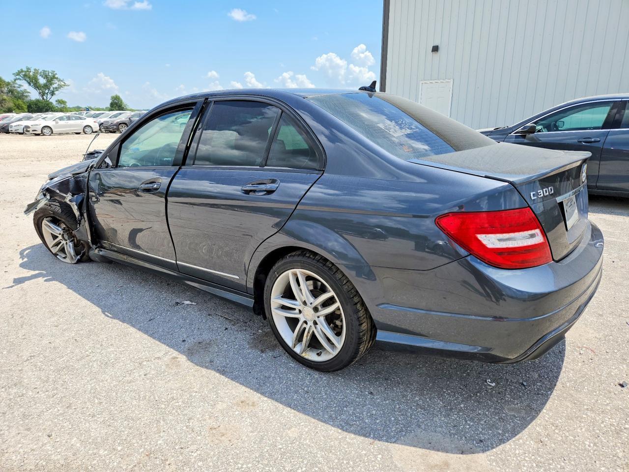 2014 Mercedes-Benz C 300 4Matic - Image 2