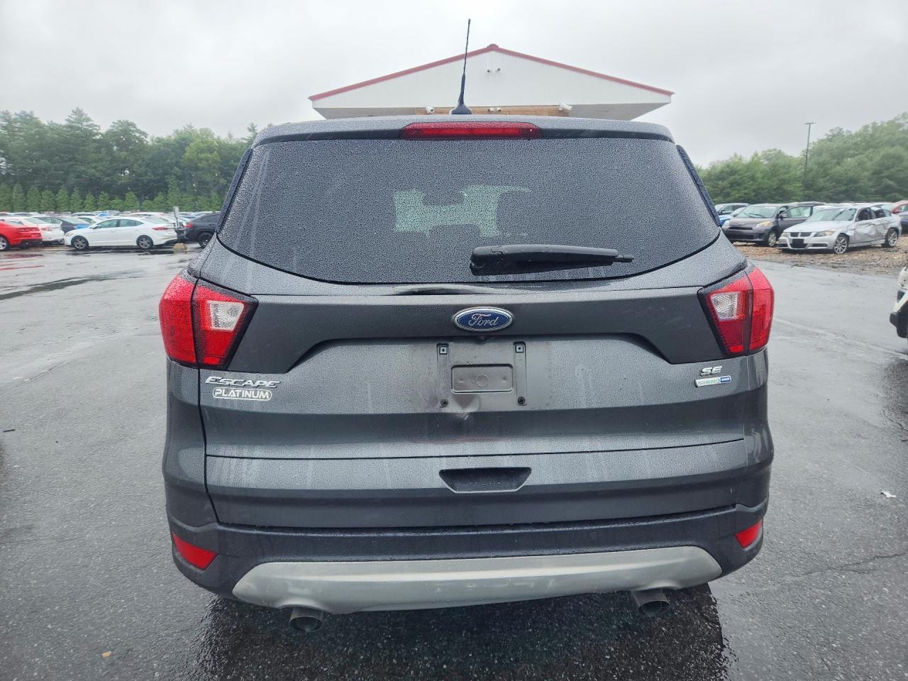 2019 Ford Escape Se - Фото 6