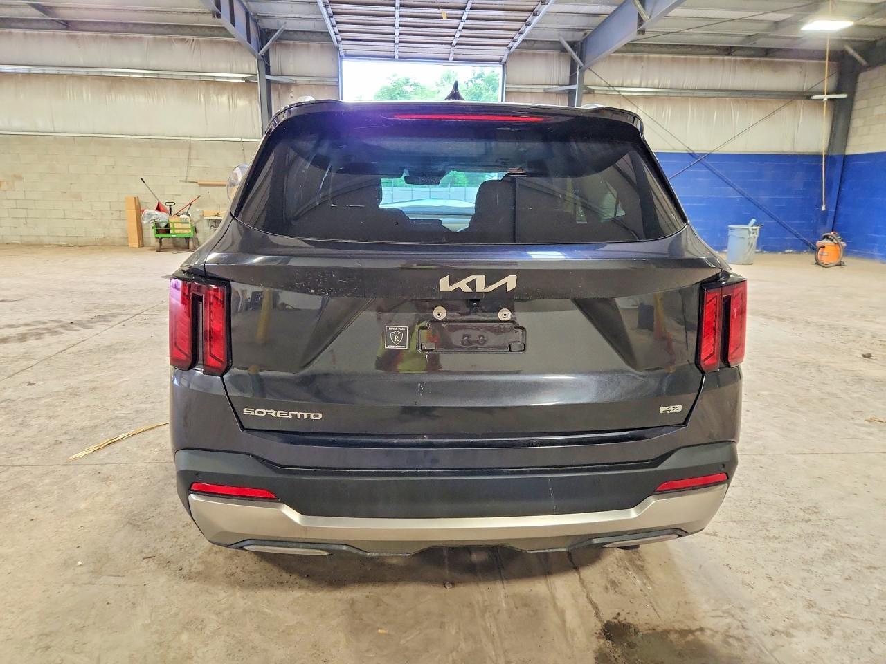 2025 Kia Sorento Ex - Фото 6