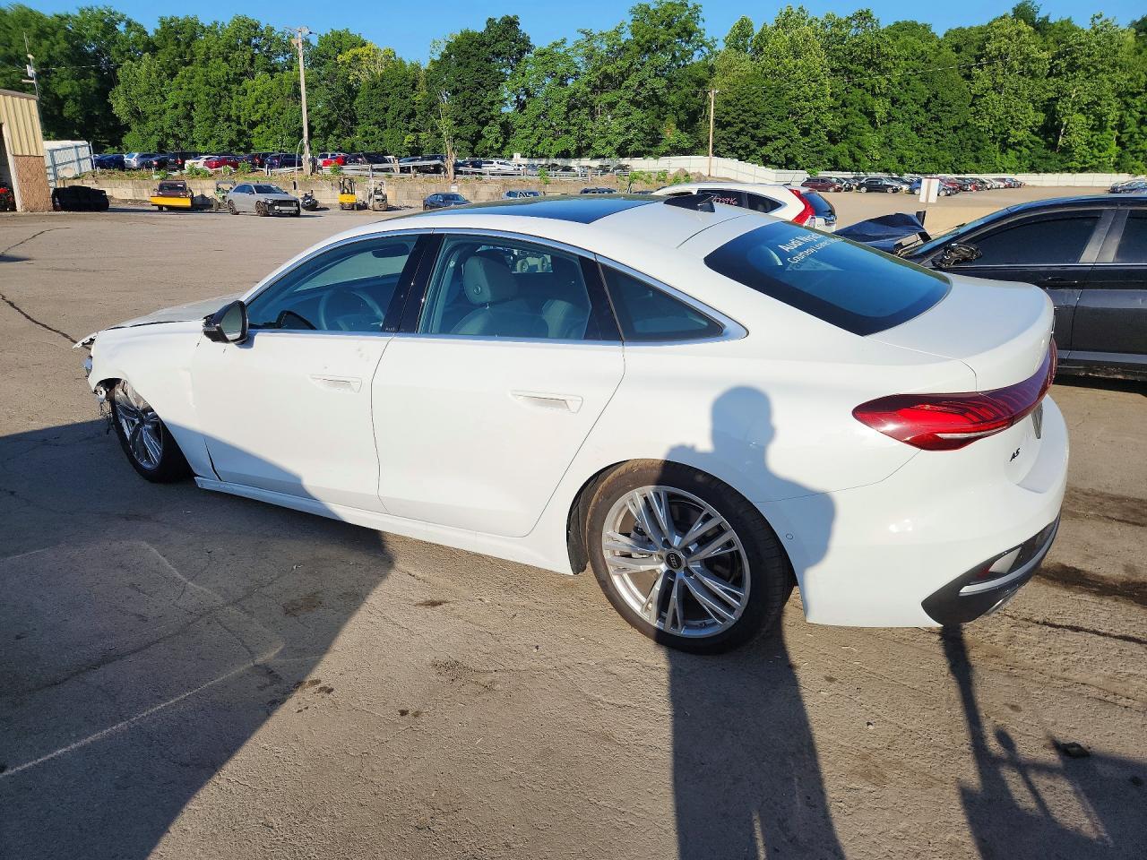 2026 Audi A5 Premium - Фото 2
