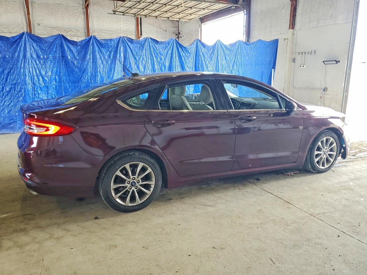 2017 Ford Fusion Se - Фото 3