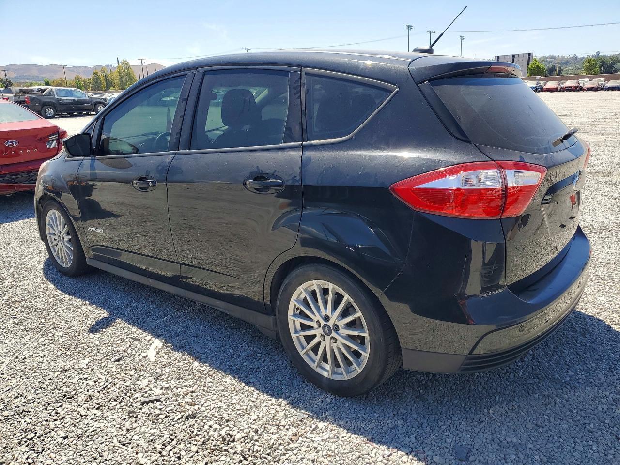 2015 Ford C-Max Se - Фото 2