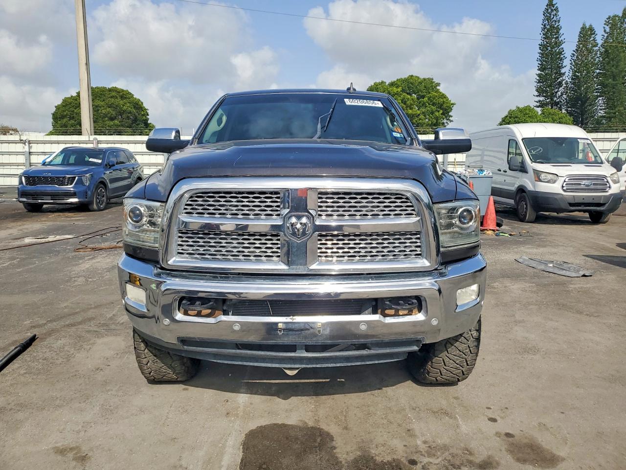 2018 Ram 3500 Laramie - Фото 5