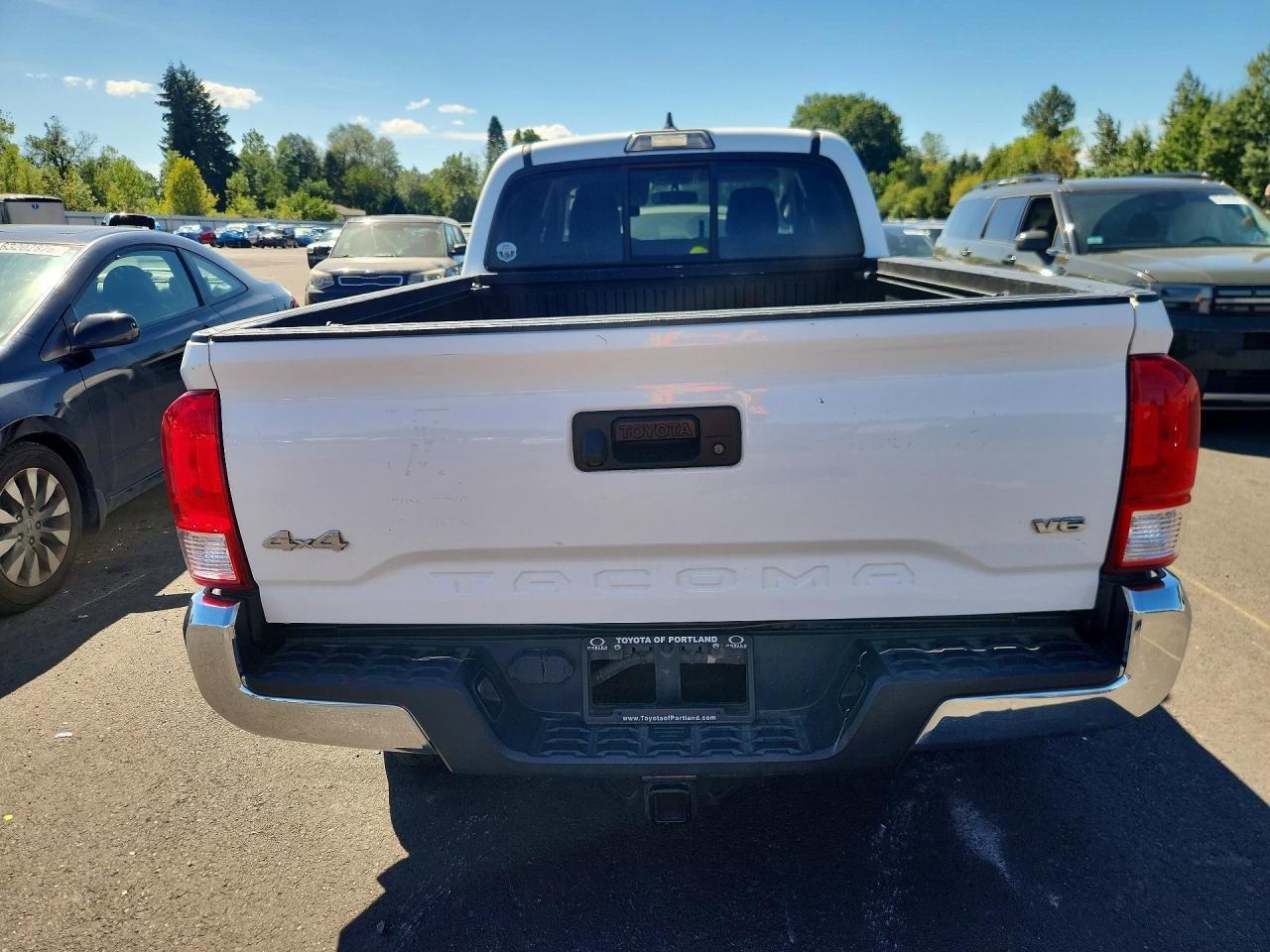 2017 Toyota Tacoma Sr5 V6 - Фото 6