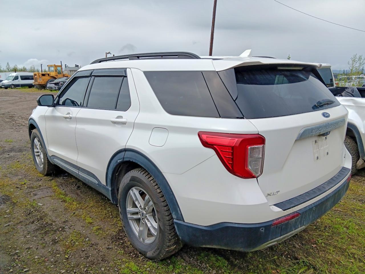 2020 Ford Explorer Xlt - Фото 2