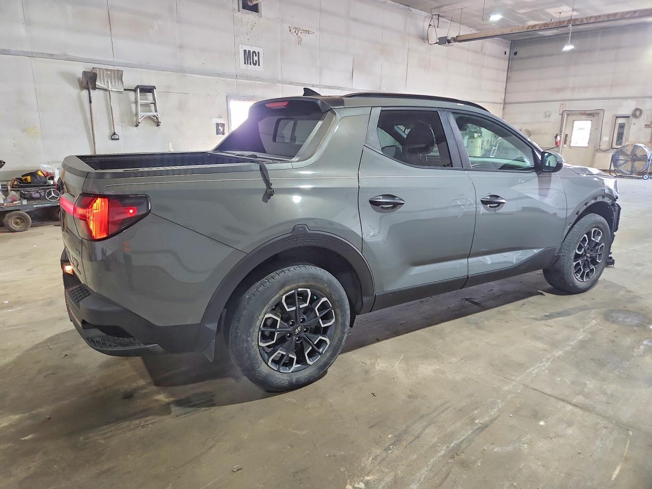 2023 Hyundai Santa Cruz Sel - Image 3