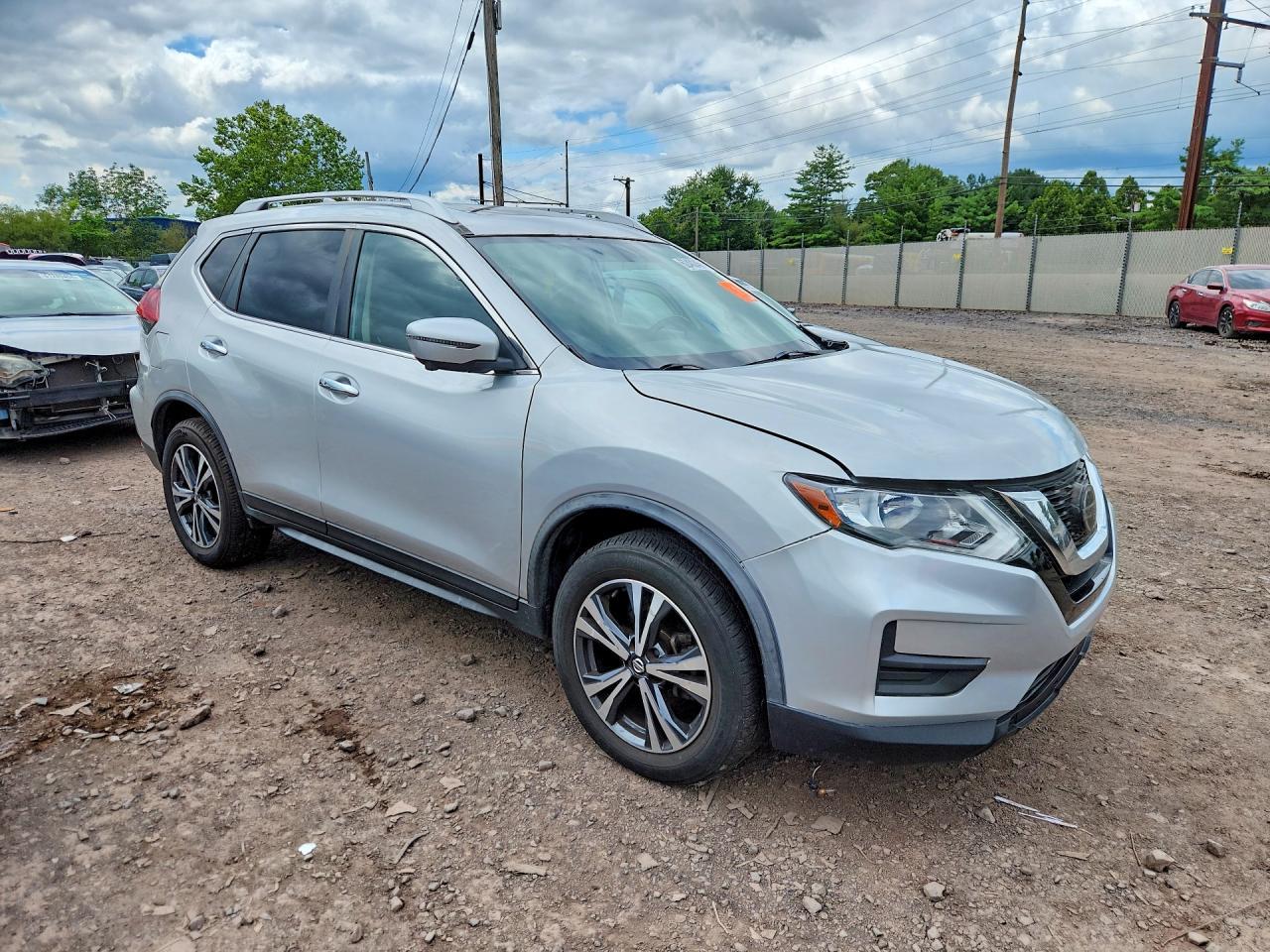 2019 Nissan Rogue Sv - Фото 4