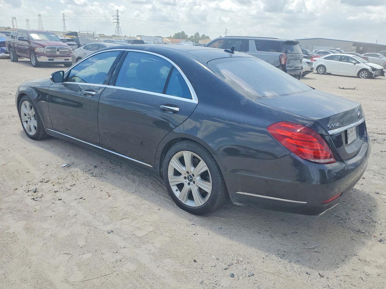 2014 Mercedes-Benz S 550 - Фото 2