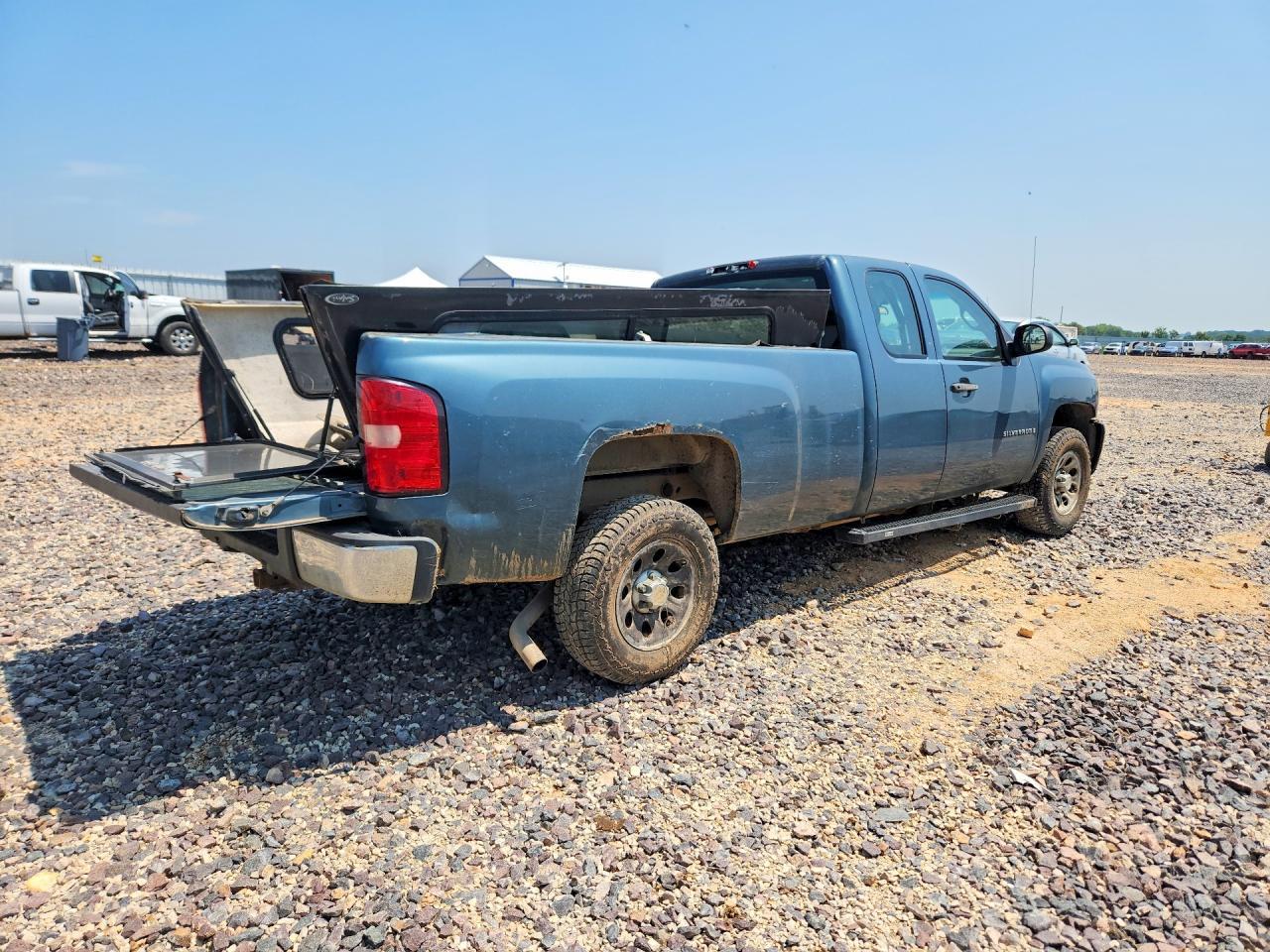 2009 Chevrolet Silverado C1500 - Фото 3