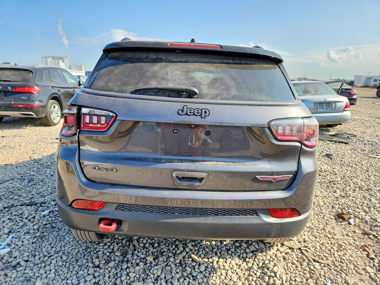 2020 Jeep Compass Trailhawk - Image 6