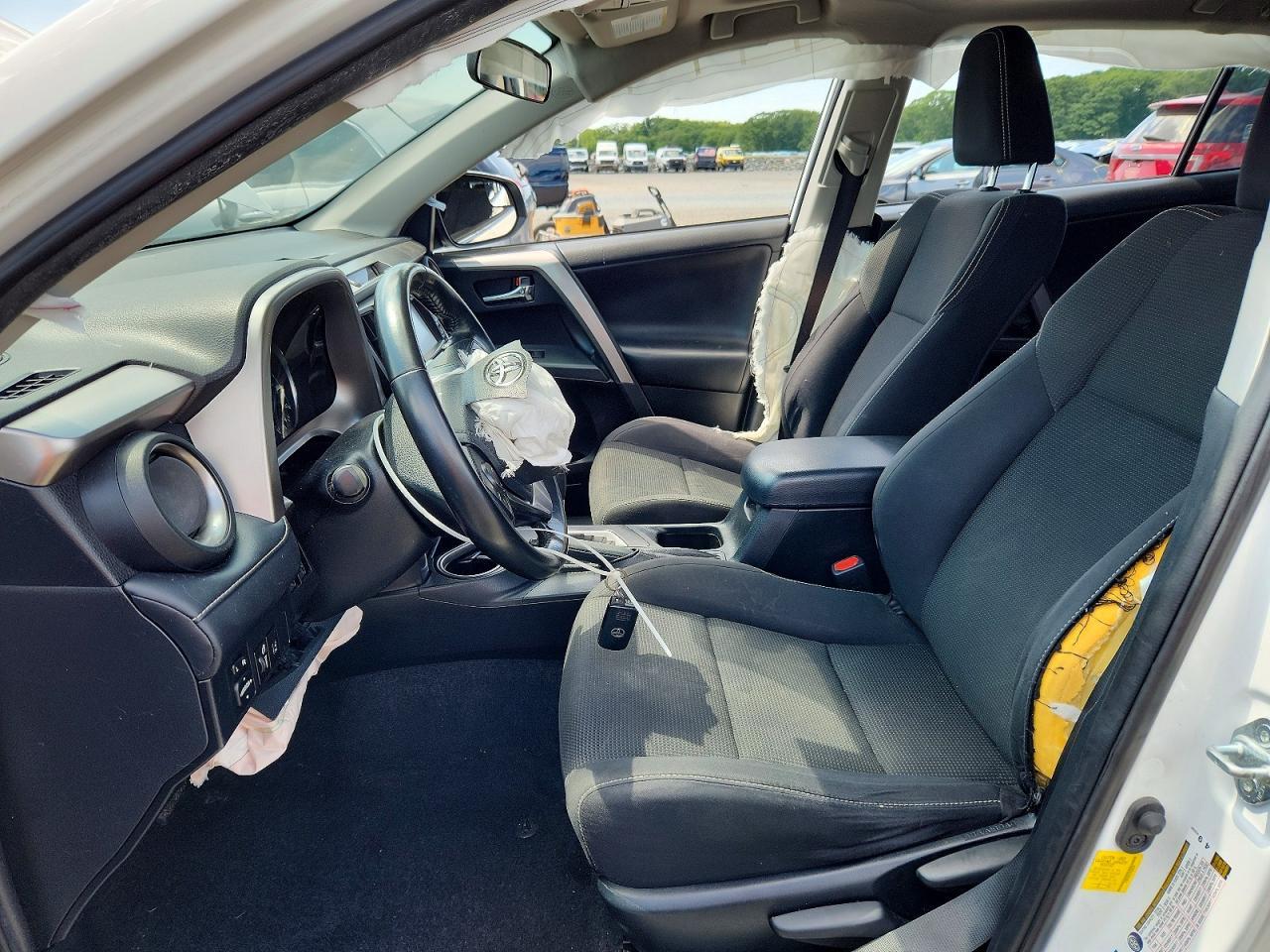 2018 Toyota Rav4 Hybrid Xle - Image 7