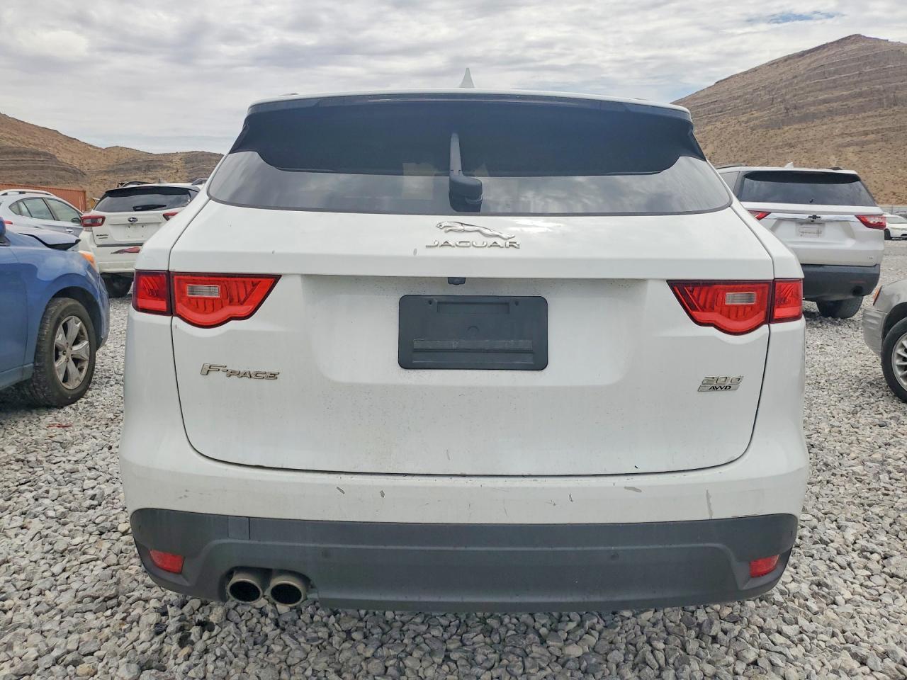 2017 Jaguar F-Pace Premium - Фото 6